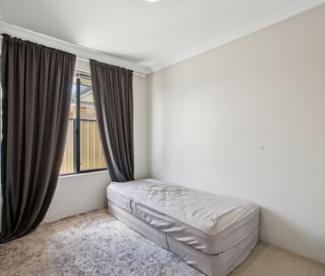 6 Vermillion Way, Success WA 6164 - Photo 6