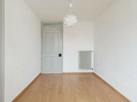 Appartement 3.5 pièces à CHF 1'500.-/mois charges comprises - Photo 3