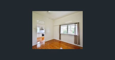 Spacious Home in Great Position - Photo 5