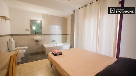 valencia, Valencian Community 46022 - Photo 5