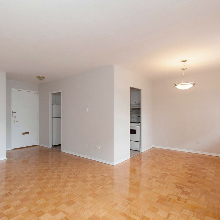 For Lease - 525 Eglinton Avenue Unit# 203, Toronto, Ontario - Photo 1