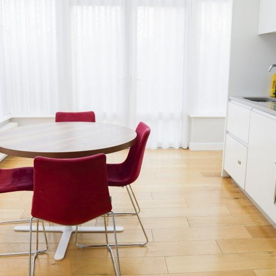 2-bedroom apartment for rent in Donnybrook, Dublin - Photo 1