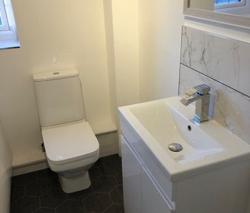 1 Bed Flat, Westlowe Court, LE3 - Photo 1