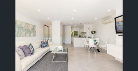 Pet Friendly Stunning, Modern Apartment With Garden Courtyards - Photo 2