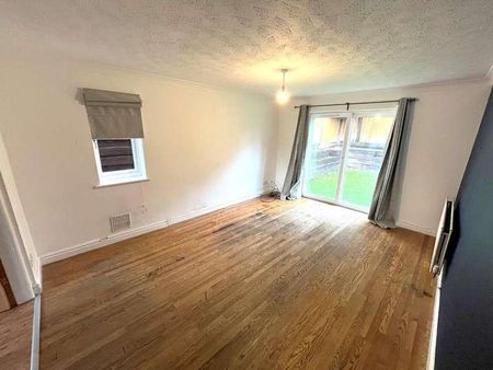 Spring Vale Drive, Tottington, BL8 - Photo 2