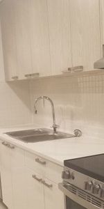 Fairview court Holdings - Photo 4