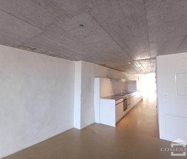 Appartement traversant avec une belle luminosité, centre ville! - Photo 4