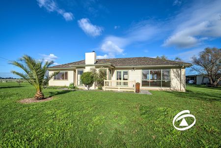 2020 Ballarto Road, 3978, Clyde Vic - Photo 3