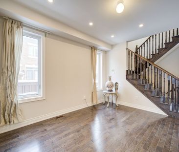 For Lease - 9 Rotondo Crescent, Vaughan, Ontario - Photo 5