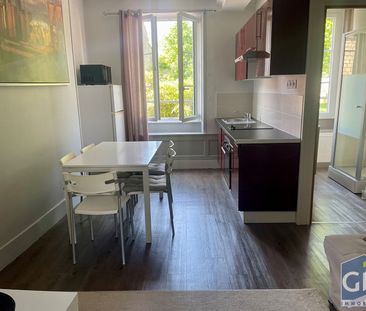 Location Appartement 2 pièces 40m² - Photo 6