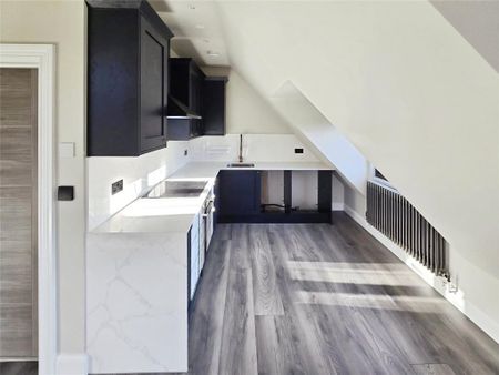 Studio to rent - Photo 4