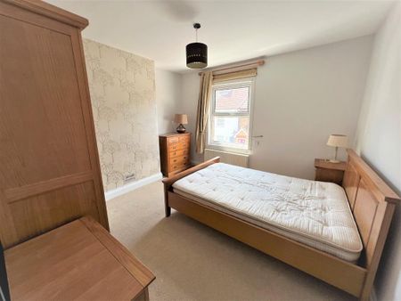 2 bedroom terraced house to rent - Photo 4