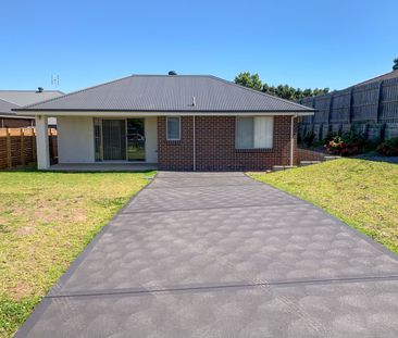 33A McKeachie Drive, 2320, Aberglasslyn Nsw - Photo 1