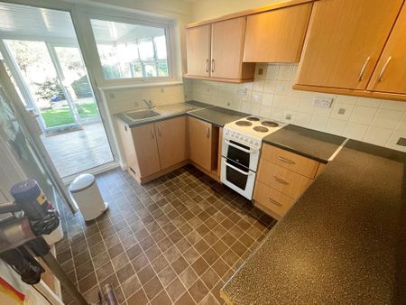 2 bedroom bungalow to rent - Photo 5