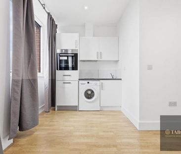 Studio to rent - Photo 2