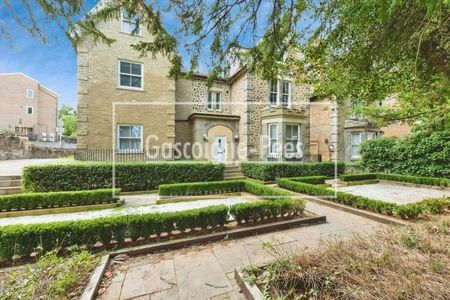 Epsom Road, Guildford - Photo 3