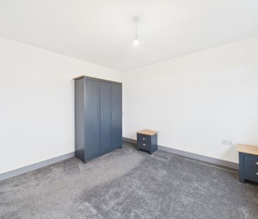 Mitton Way, Tewkesbury, Gloucestershire, GL20 - Photo 5