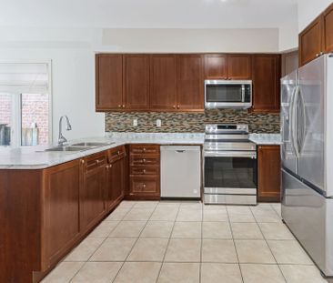 For Lease - 23 Quail Hollow, Markham, Ontario - Photo 6