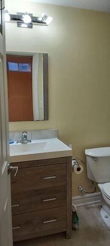 For Lease - 60 Hazelmere Drive, Richmond Hill, Ontario - Photo 4