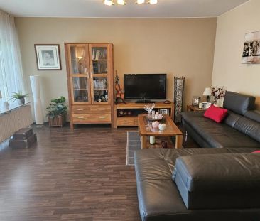 Geräumige 2-Raum-Wohnung in gepflegter Wohnanlage *Tiefgaragenstell... - Photo 1