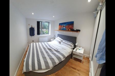 2 Bed Flat, Upper College Street, NG1 - Photo 3