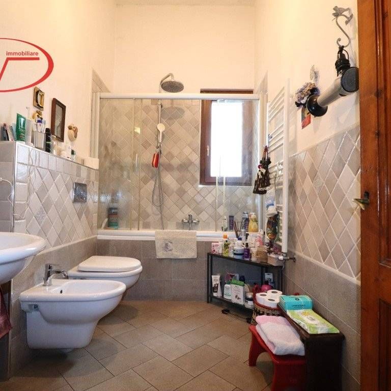 Villa unifamiliare via di Caposelvi, Frazioni Collinari, Montevarchi - Photo 1