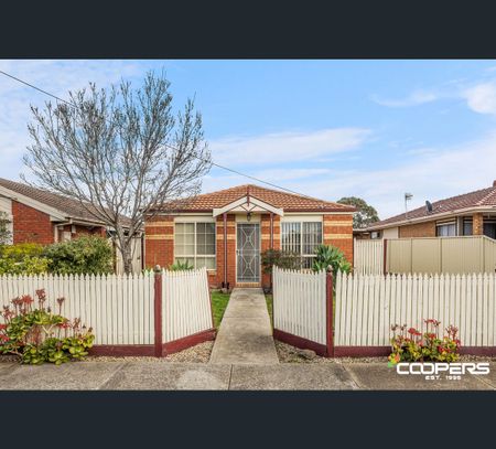 1/15 Farrant Court, Altona Meadows, Vic 3028 - Photo 4