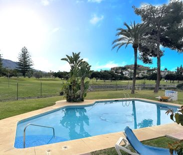 House – Townhouse in Nueva Andalucía - Photo 6