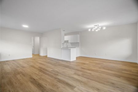 For Lease - 329 The West Mall N/A Unit# 304, Toronto, Ontario - Photo 2