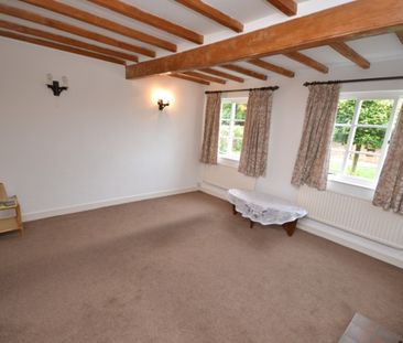 3 bed Semi-Detached House for Rent - Photo 1