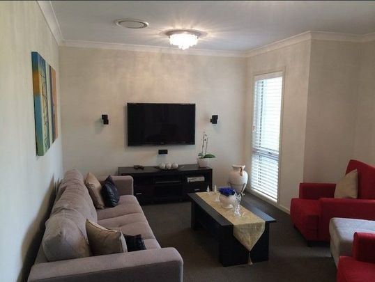 Well Presented Two Storey Terrace - Photo 1