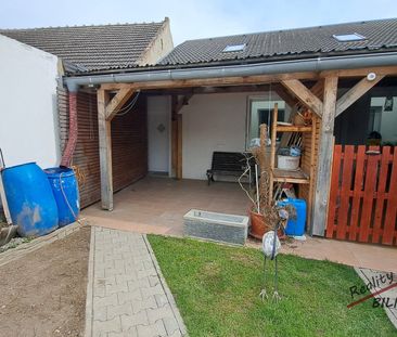 Pronájem bytu 1+1 28 m² - Fotografie 2