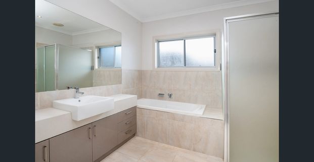 Make more of the journey. - Photo 1