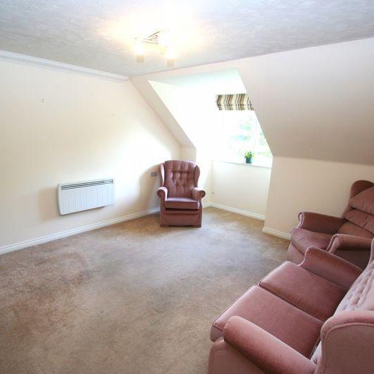 2 bedroom retirement property to rent - Photo 1