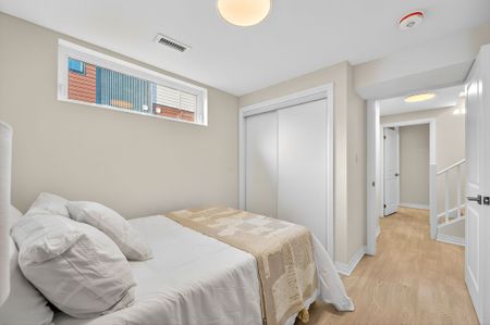 For Lease - 8 Boylen Street Unit# R, Toronto, Ontario - Photo 4