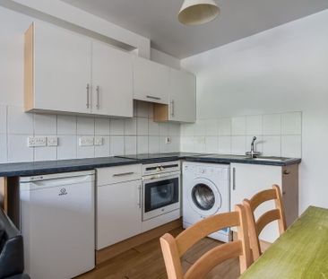 Apt 1 Tate Courtyard, 23a Tates Avenue, Belfast, Belfast, BT9 7BY - Photo 5
