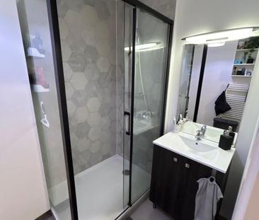 Location Appartement 3 pièces 58m² BRUGES 33520 - Photo 3