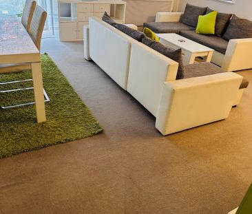 Old Christchurch Road, Bournemouth - Photo 3