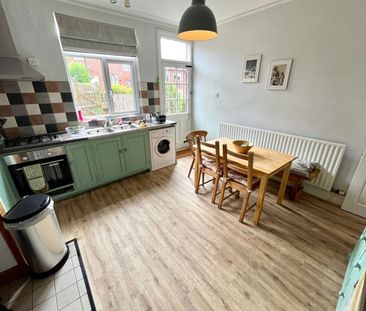 Room in a Shared House, De Lacy Mount, LS5 - Photo 2
