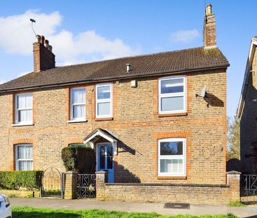 Albany Road, West Green - Photo 1