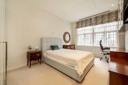 3 bedroom flat to rent - Photo 4