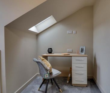 1 bedroom in a house share to rent - Photo 5