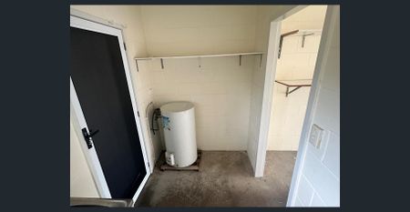 Two-Bedroom Half Duplex in Whitfield - Photo 4