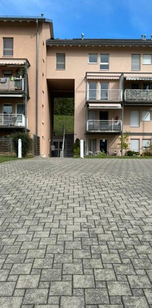 Magnifique appartement de 2 pièces rénové avec terrasse! - Foto 1