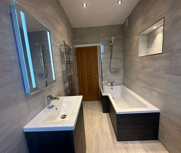 2 bedroom flat to rent - Photo 6