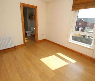 52b Ellis Street, Carrickfergus, BT38 8AZ - Photo 2