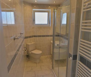 Hochparterre, Phantastisch wohne im schönen Westercelle - Photo 2