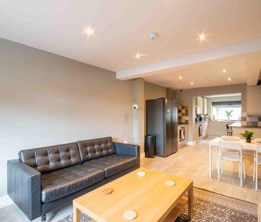 10 bedroom flat share to rent - Photo 5