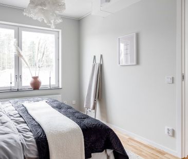 Sparres väg 15, Bro - Photo 1