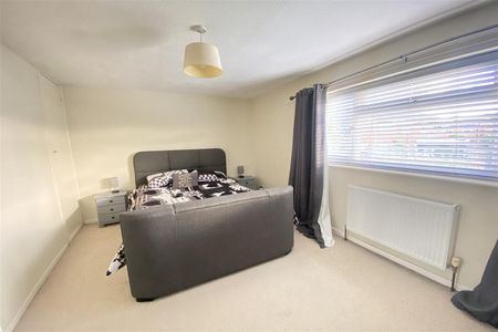 Columbia Walk, Worthing - Photo 2